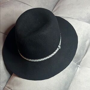 “D&Y Wool Fedora Hat”